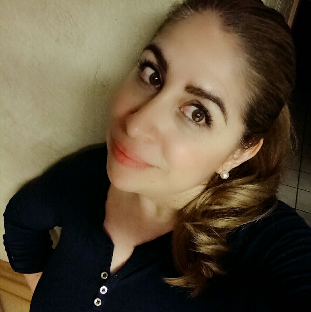 Meet your Posher, Rossana